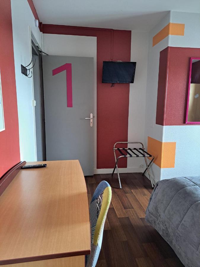 Le Petit Pecheur Hotel Saint-Florent-le-Vieil Bagian luar foto