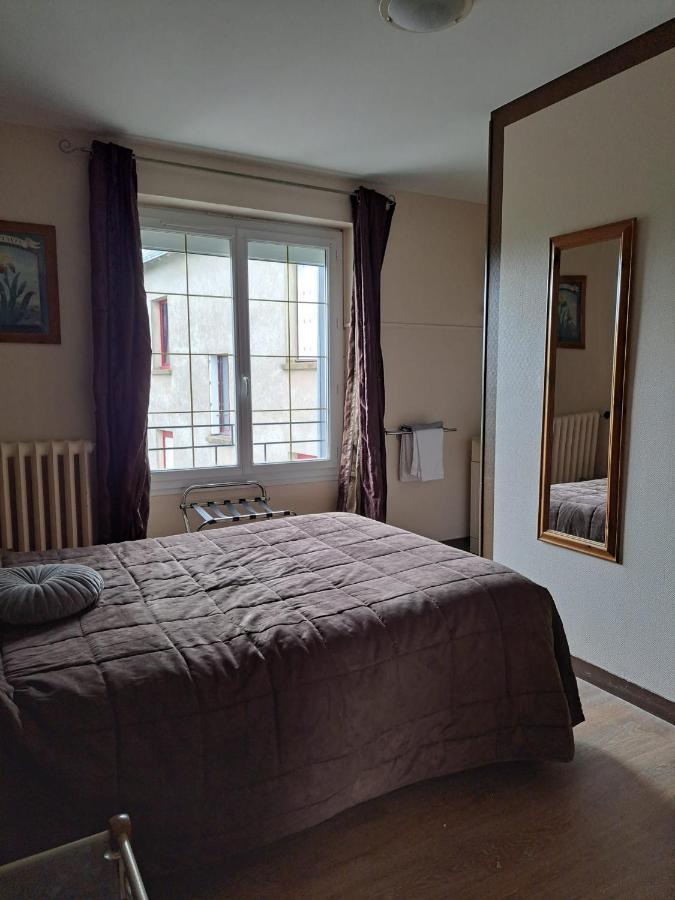 Le Petit Pecheur Hotel Saint-Florent-le-Vieil Bagian luar foto