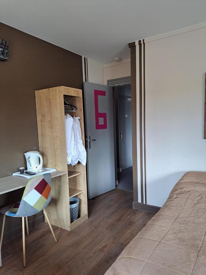 Le Petit Pecheur Hotel Saint-Florent-le-Vieil Bagian luar foto