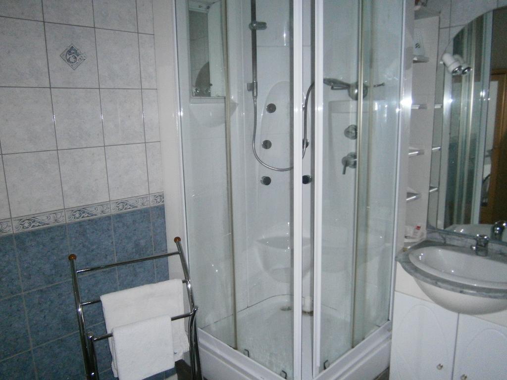 Le Petit Pecheur Hotel Saint-Florent-le-Vieil Bagian luar foto